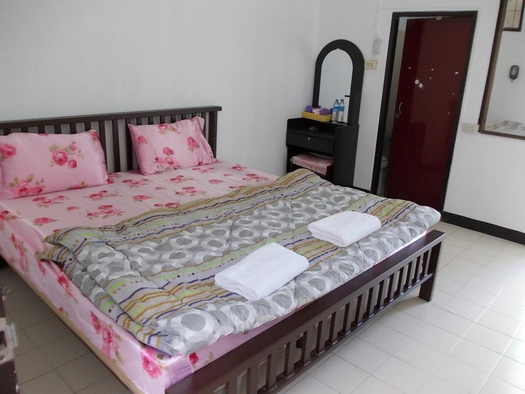 Kt Place Hotel Bangkok Room photo