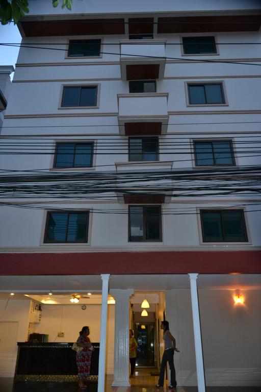 Kt Place Hotel Bangkok Exterior photo